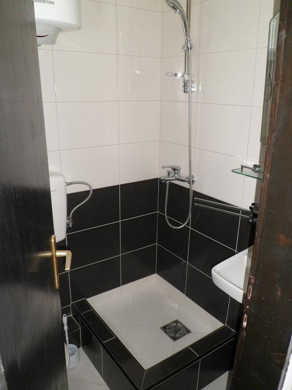 Milocer Apartment Sveti Stefan Eksteriør billede